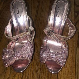 Rose Gold high heals. Brand: Anne Michelle.
